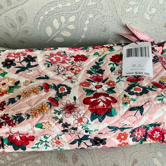 NWT Vera Bradley Trapeze Cosmetic Pouch Set of 2/Prairie Paisley Pattern - Picture 2 of 12